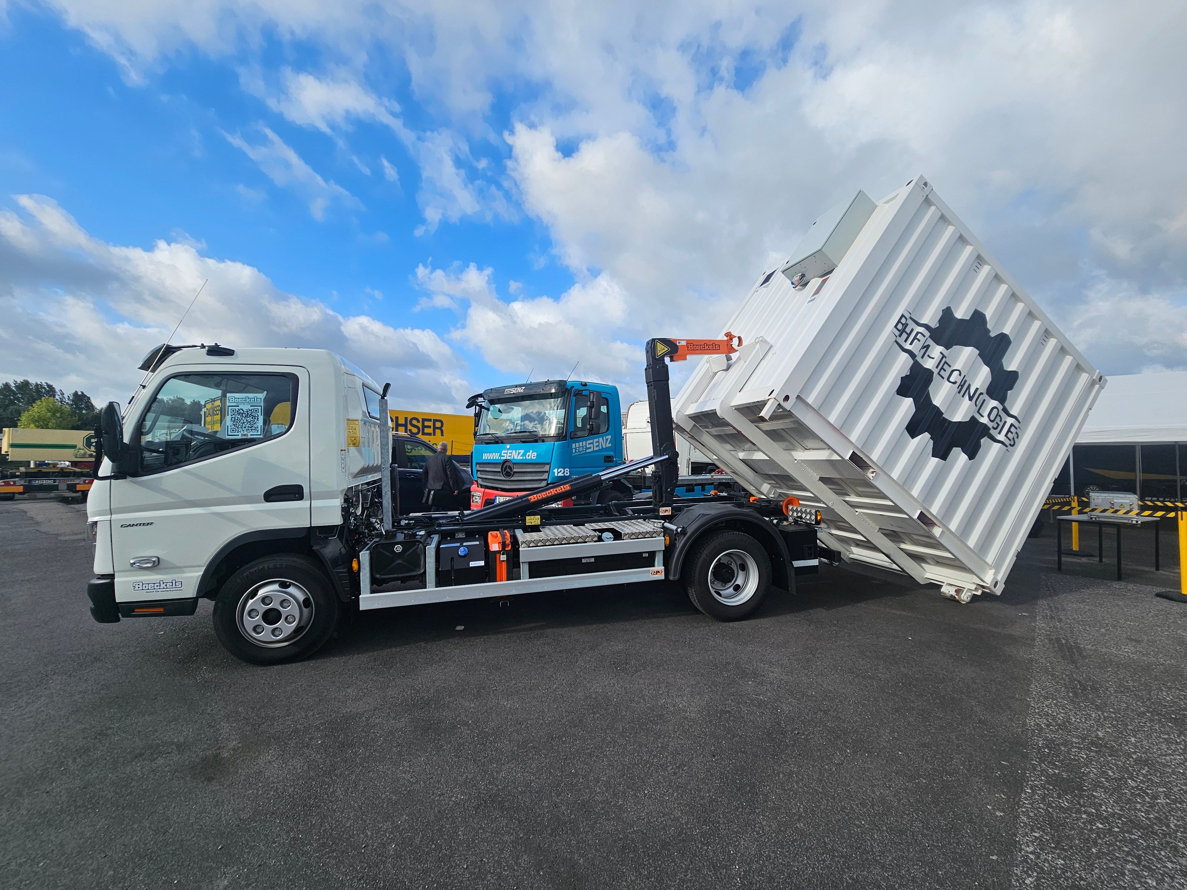 Batterielagercontainer "RABS" 10 FUSS für bis zu 4 Batterien, vollkommen Autonom