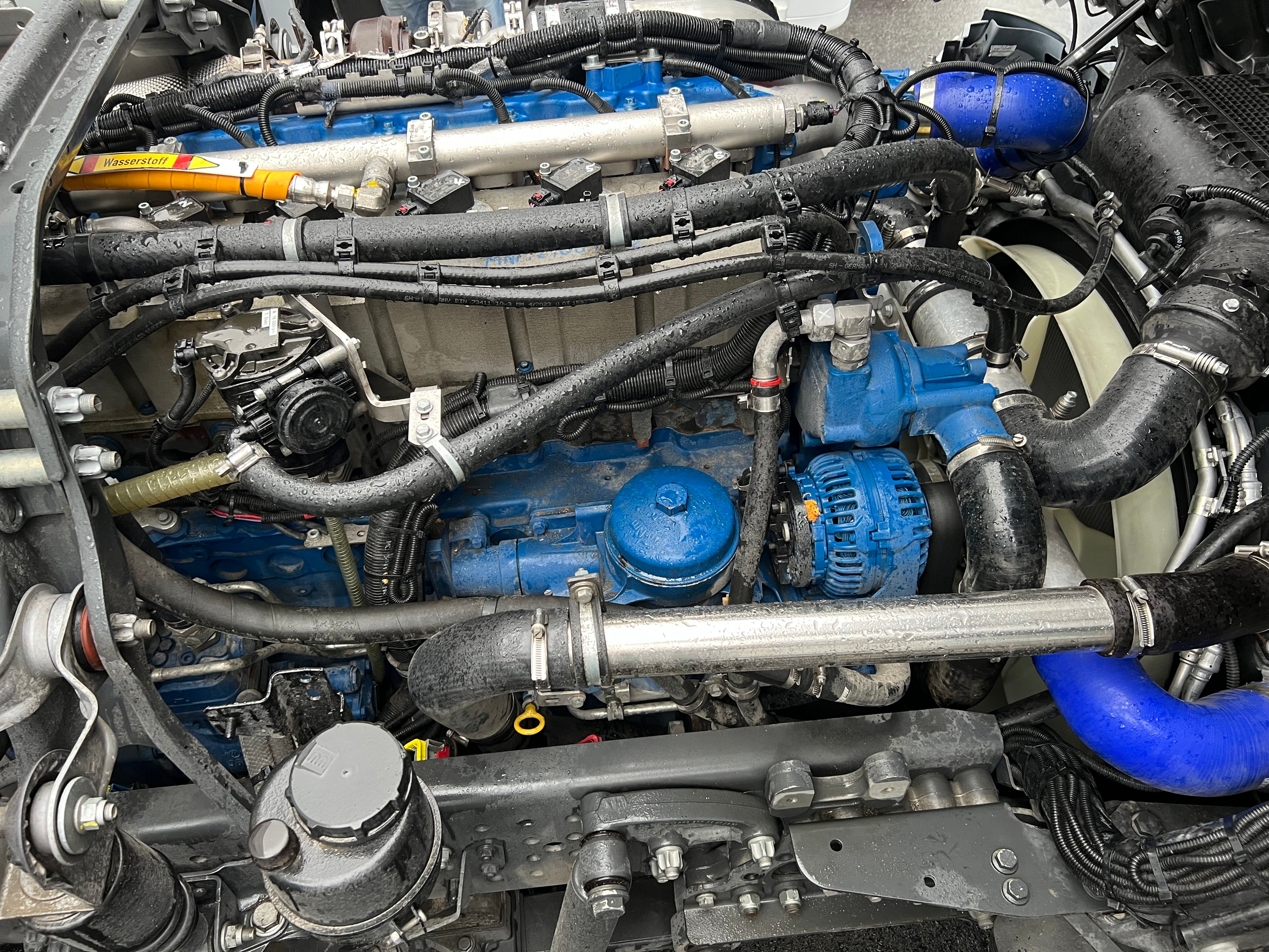 Wasserstoff STUFE 1S - Arbeiten an Fahrzeugen mit Gassystem - ONLINE-TRAINING